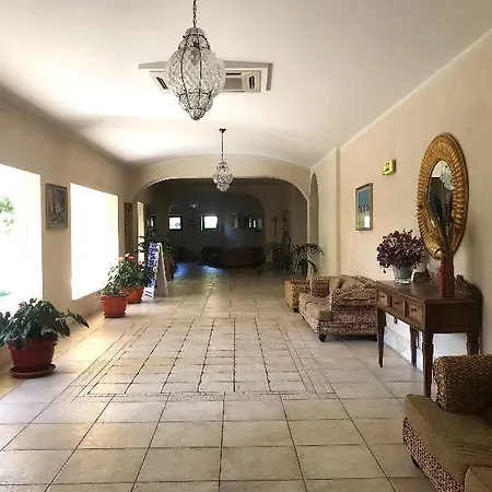 Il Borgo Di Palmasera Hotel
